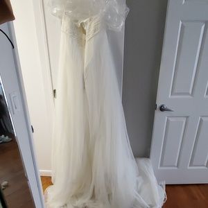 San Patrick Strapless Chiffon wedding dress